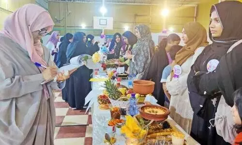 അ​ലി​ഫ് മോം ​ഫെ​സ്​​റ്റി​ലെ പാ​ച​ക മ​ത്സ​രം