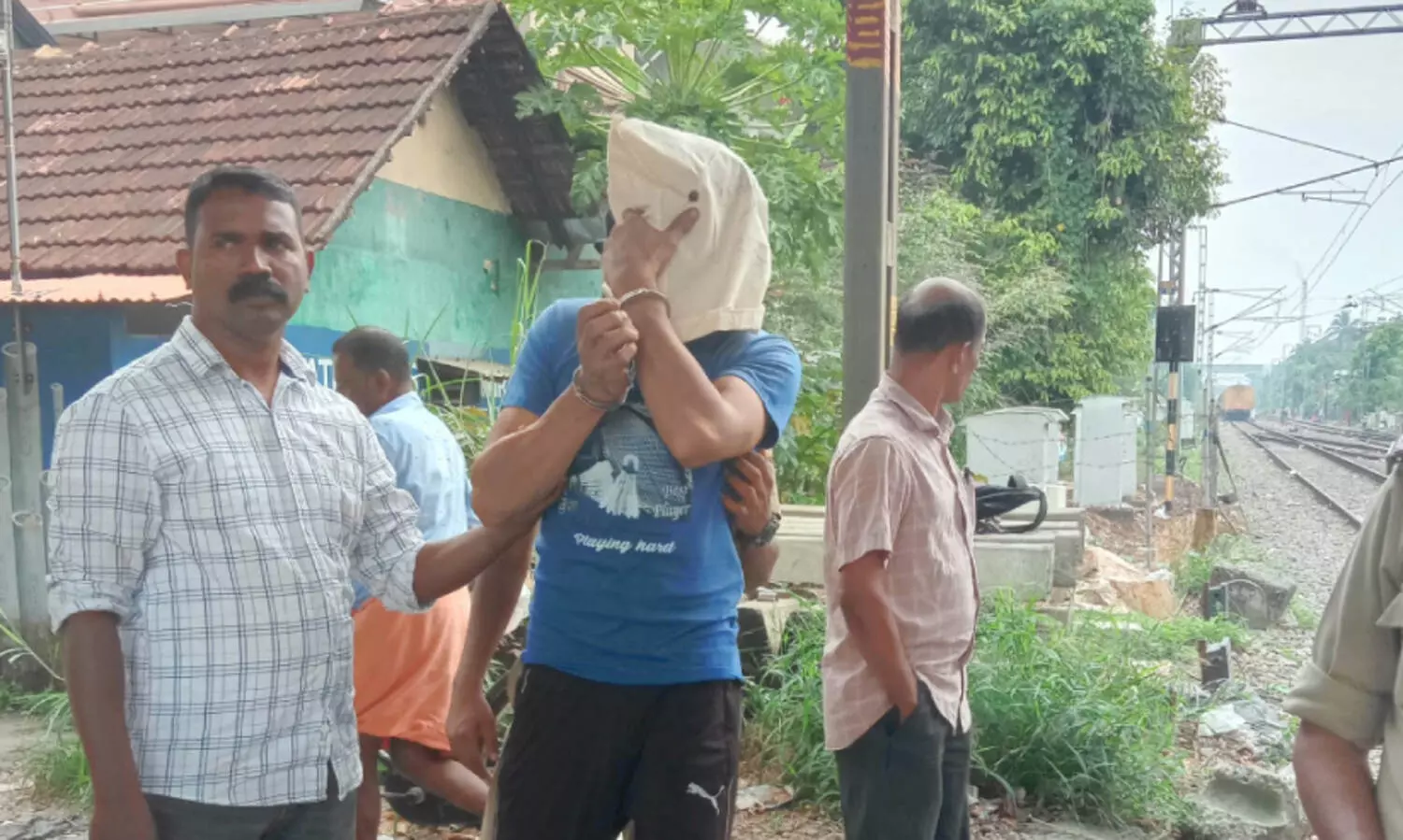 മധ്യവയസ്കയെ ബലാത്സംഗംചെയ്ത സംഭവം: അസം സ്വദേശിയുമായി തെളിവെടുപ്പ് നടത്തി