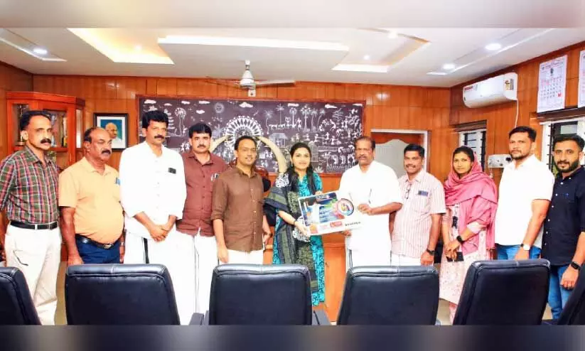 സം​സ്ഥാ​ന വോ​ളി​ബാ​ൾ: സീ​സ​ൺ ടി​ക്ക​റ്റ് പ്ര​കാ​ശ​നം