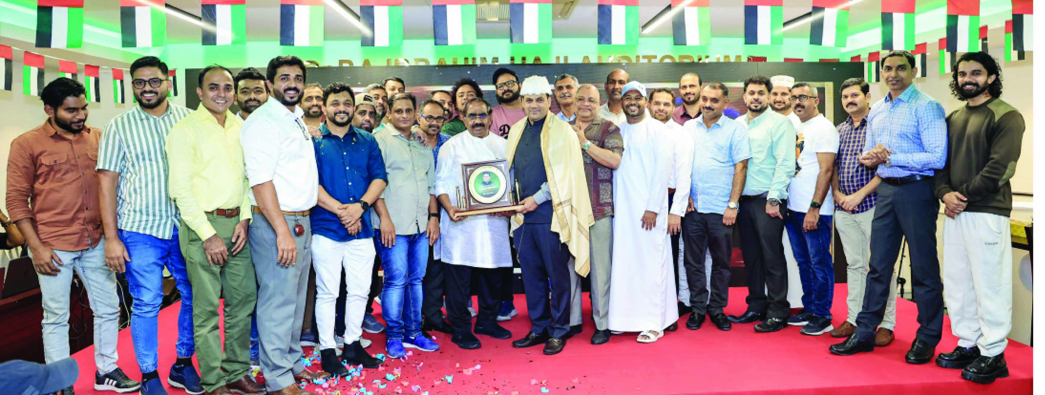 നിസാർ തളങ്കരക്ക് സ്വീകരണം നൽകി