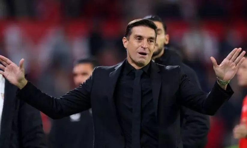 നിയമിതനായിട്ട് രണ്ട് മാസം; പരിശീലകനെ പറഞ്ഞുവിട്ട് സെവിയ്യ നിയമിതനായിട്ട് രണ്ട് മാസം; പരിശീലകനെ പറഞ്ഞുവിട്ട് സെവിയ്യ