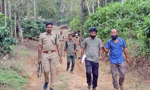 ശ​നി​യാ​ഴ്ച വൈ​കീ​ട്ട് തി​ര​ച്ചി​ൽ അ​വ​സാ​നി​പ്പി​ച്ച് മ​ട​ങ്ങു​ന്ന സം​ഘം