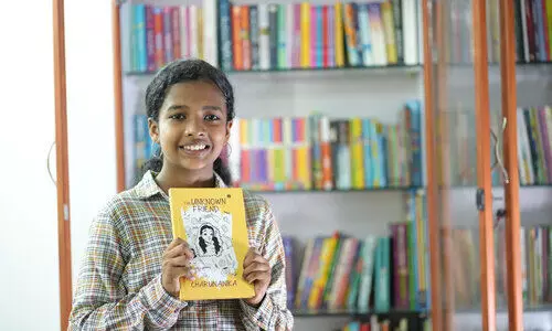 പ്രതിഭയുടെ ഉജ്ജ്വല ചാരു പ്രതിഭയുടെ ഉജ്ജ്വല ചാരു