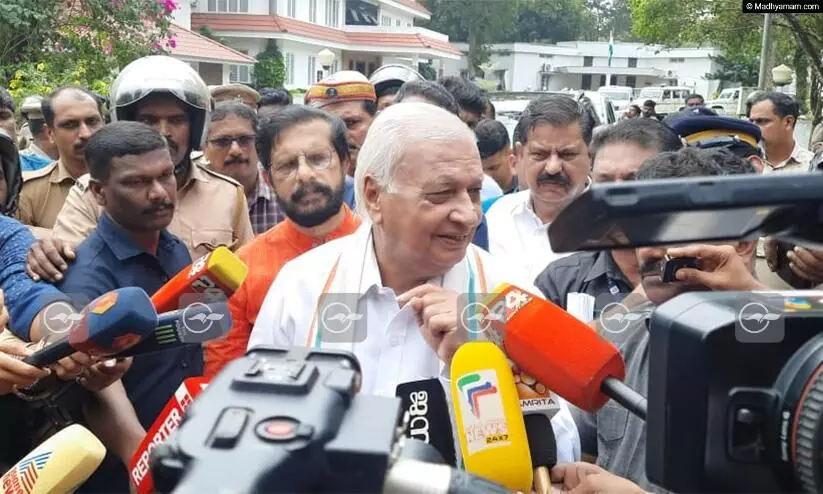 Arif Mohammed Khan Arif Mohammed Khan