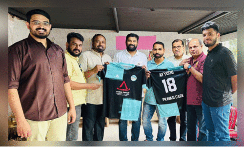 ഫു​ട്ബാ​ൾ ടീം ​ഉ​ദ്‌​ഘാ​ട​ന​വും ജ​ഴ്സി പ്ര​കാ​ശ​ന​വും