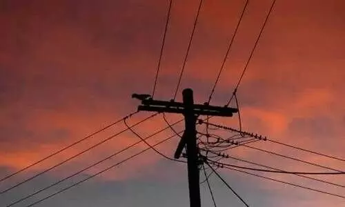 കാട്ടാക്കടയിലും പൂവച്ചലിലും വൈദ്യുതിമുടക്കം പതിവ്