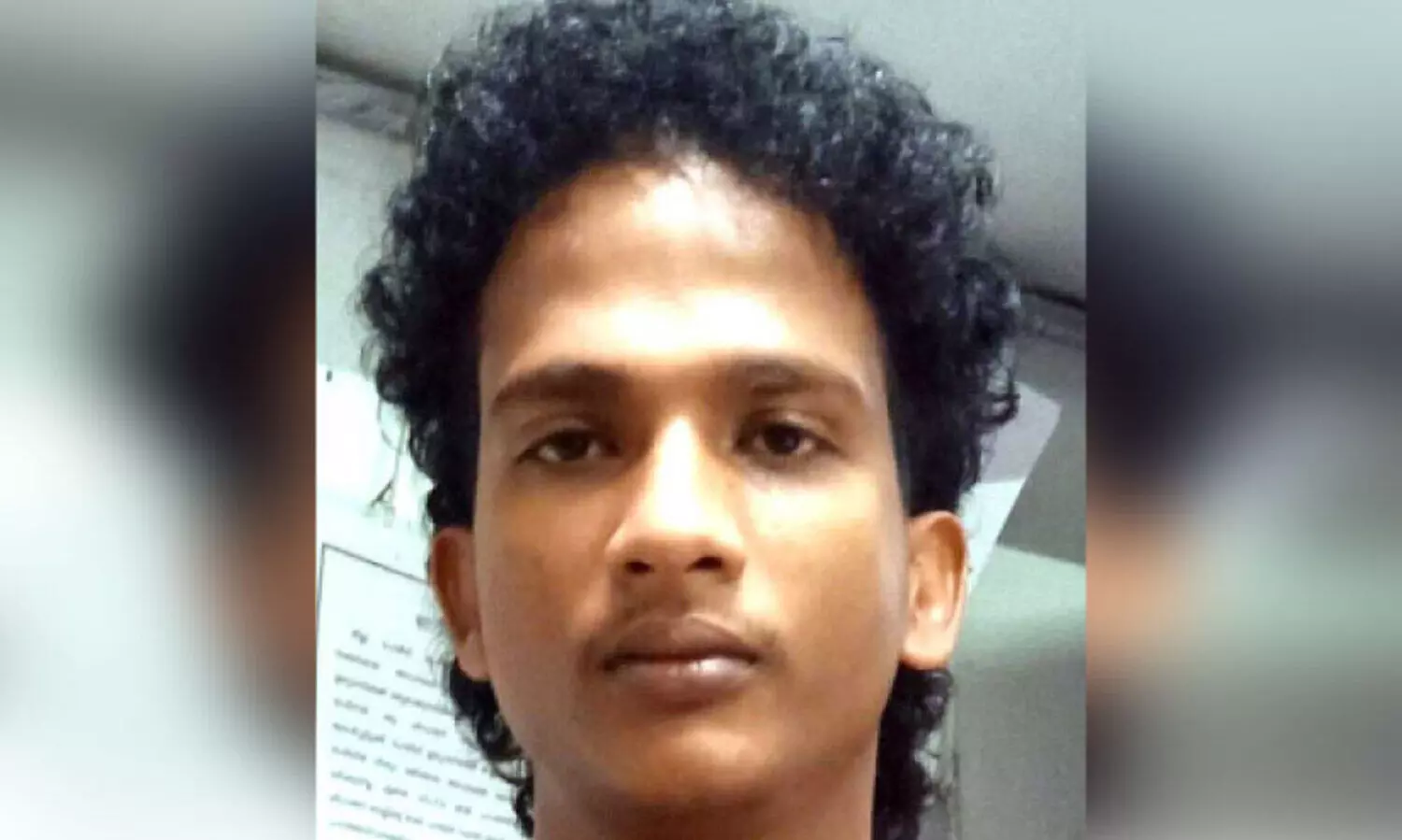 അ​ല​ക്സ്