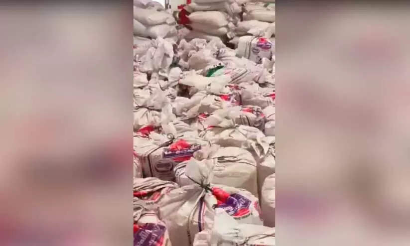 തിരിച്ചെത്തിയ കാലിത്തീറ്റകൾ തിരിച്ചെത്തിയ കാലിത്തീറ്റകൾ