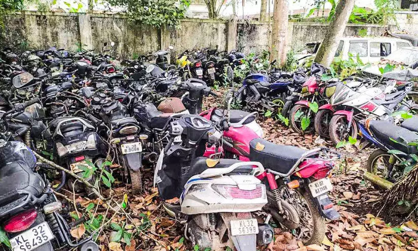 aroor police station