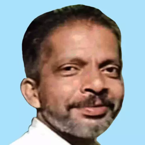 റോ​ഡ് മു​റി​ച്ചു​ക​ട​ക്ക​വെ കാ​റി​ടി​ച്ച് മ​രി​ച്ചു