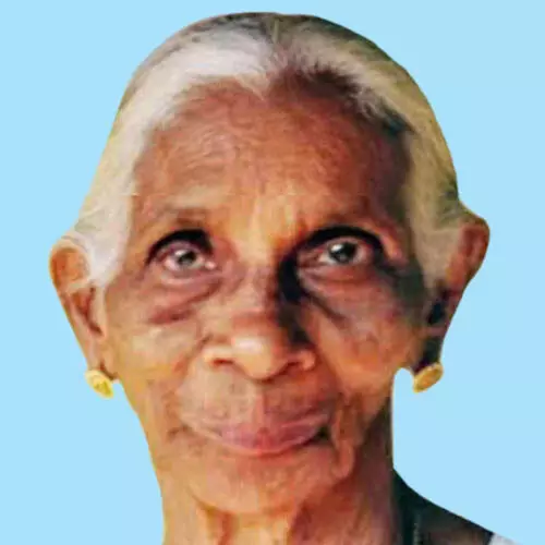 അ​ച്ചാ​മ്മ