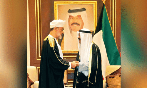 ശൈ​ഖ്​ ന​വാ​ഫി​ന്‍റെ വി​യോ​ഗം; സാ​ന്ത്വ​ന​ വാ​ക്കു​ക​ളു​മാ​യി​ സു​ൽ​ത്താ​ൻ കു​വൈ​ത്തി​ലെ​ത്തി