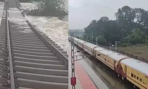 തമിഴ്നാട്ടിൽ കനത്ത മഴ; ശ്രീവൈകുണ്ഡം റെയിൽവേ സ്‌റ്റേഷനിൽ കുടുങ്ങിയത് 500ലധികം യാത്രക്കാർ; ഹെലികോപ്റ്ററിൽ ഭക്ഷണവിതരണം തുടങ്ങി