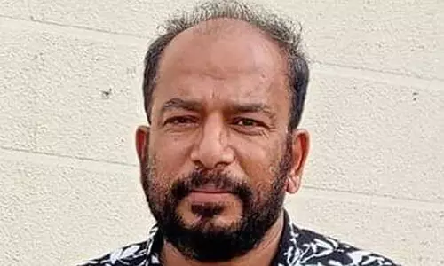 കണ്ണൂർ കാട്ടാമ്പള്ളി സ്വദേശി ഷാർജയിൽ വാഹനാപകടത്തിൽ മരിച്ചു