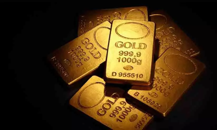 കാല്‍ കോടിയുടെ കള്ളക്കടത്ത് സ്വർണവുമായി കരിപ്പൂരില്‍ യാത്രക്കാരന്‍ പിടിയില്‍