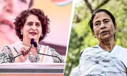 Priyanka Gandhi, Mamata Banerjee Priyanka Gandhi, Mamata Banerjee