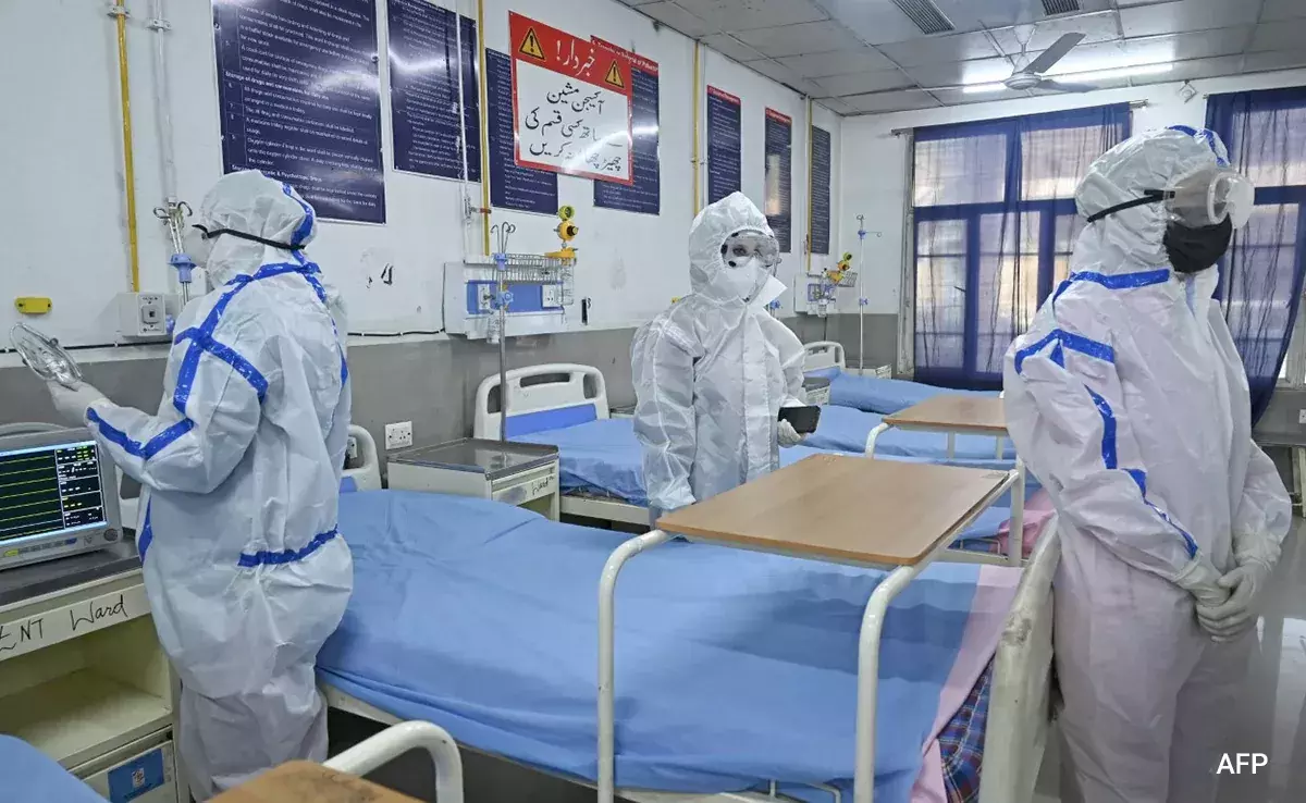 കർണാടകയിൽ കോവിഡ് വ്യാപിക്കുന്നു; ഇന്നലെ 37 പേർക്ക് കൂടി സ്ഥിരീകരിച്ചു, കൂടുതൽ ബംഗളൂരുവിൽ കർണാടകയിൽ കോവിഡ് വ്യാപിക്കുന്നു; ഇന്നലെ 37 പേർക്ക് കൂടി സ്ഥിരീകരിച്ചു, കൂടുതൽ ബംഗളൂരുവിൽ