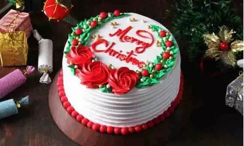 ക്രിസ്മസ് ഭക്ഷ്യവസ്തുക്കളുടെ പ്രദര്‍ശനത്തിന് ഏര്‍പ്പെടുത്തിയ നിരോധനം നീക്കി മലേഷ്യ