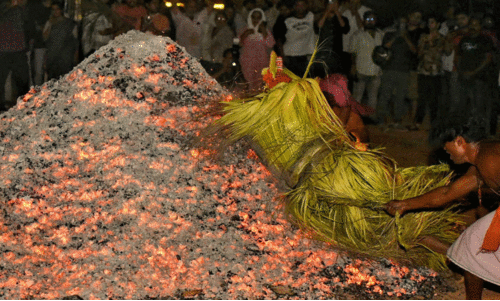 തീചാമുണ്ടി