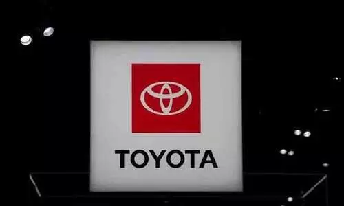 എയർ ബാഗിൽ തകരാർ; 10 ലക്ഷം കാറുകൾ തിരികെ വിളിച്ച് ടൊയോട്ട