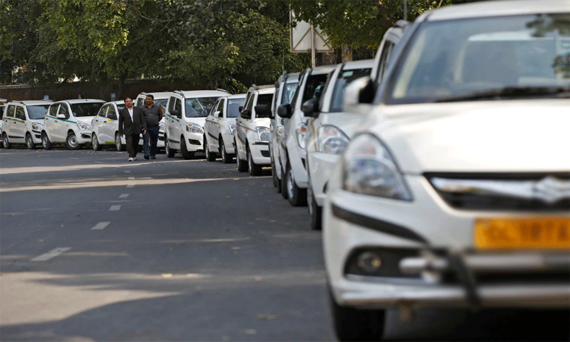 ടാക്സിക്കൊള്ളയും സഹിക്കണോ പ്രവാസി? ടാക്സിക്കൊള്ളയും സഹിക്കണോ പ്രവാസി?