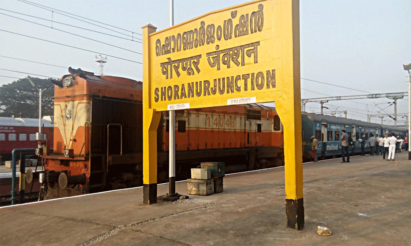 ഷൊർണൂർ ജങ്ഷൻ ഒഴിവാക്കി ശബരി എക്സ്പ്രസ്; മംഗളൂരു -കച്ചേഗുഡ ട്രെയിൻ പ്രതിദിനമാക്കണമെന്നാവശ്യം