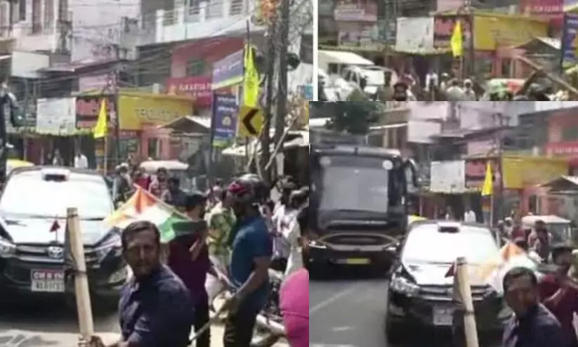 കാട്ടാക്കടയിൽ നവകേരള വാഹനത്തിന് മുന്നിലേക്ക് ചാടി യൂത്ത് കോണ്‍ഗ്രസ് പ്രതിഷേധം