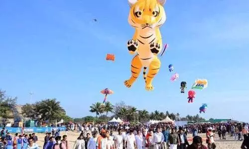 ബേ​ക്ക​ല്‍ അ​ന്താ​രാ​ഷ്ട്ര ബീ​ച്ച് ഫെ​സ്റ്റ് ര​ണ്ടാം പ​തി​പ്പ്; ആ​ഘോ​ഷ​ രാ​വു​ക​ള്‍ക്ക് ഇ​ന്ന്  തു​ട​ക്കം