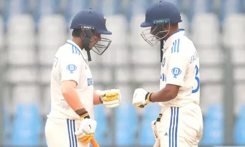 വനിത ടെസ്റ്റ്: ആസ്ട്രേലിയക്കെതിരെ ഇന്ത്യക്ക് 157 റൺസ് ലീഡ്