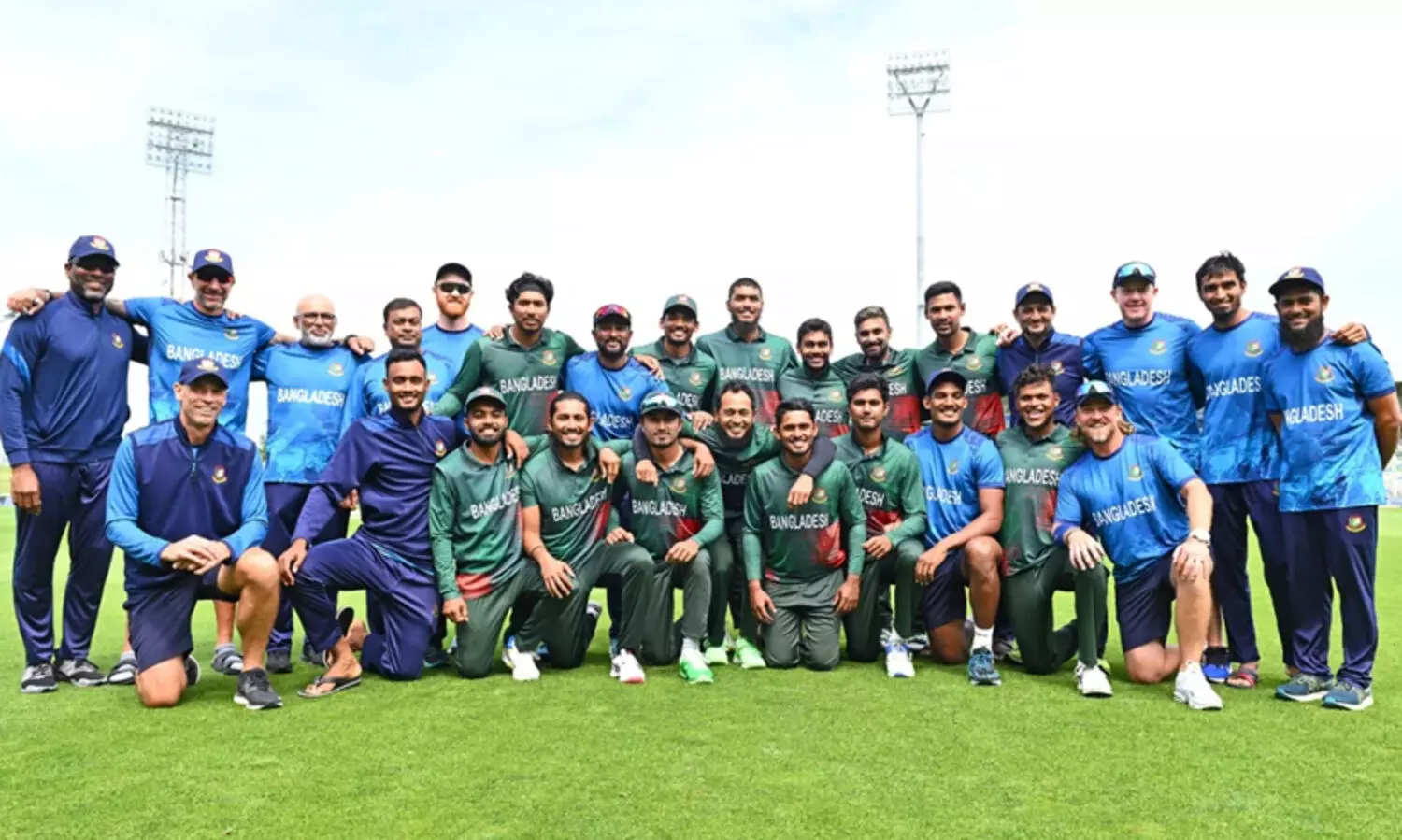 ചരിത്ര ജയവുമായി ബംഗ്ലാദേശ്; സ്വന്തം മണ്ണിൽ നാണംകെട്ട് ന്യൂസിലൻഡ്; 98 റൺസിന് പുറത്ത്