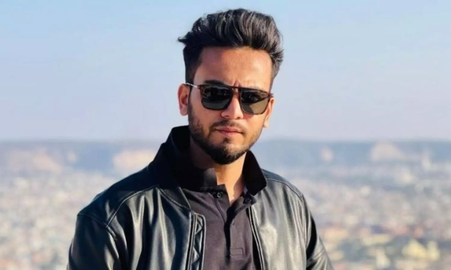 സെൽഫിയെടുക്കാൻ വിസമ്മതിച്ചു; ബി​ഗ് ബോസ് ജേതാവ് എൽവിഷ് യാദവിന് യുവാവിന്റെ മർദനം