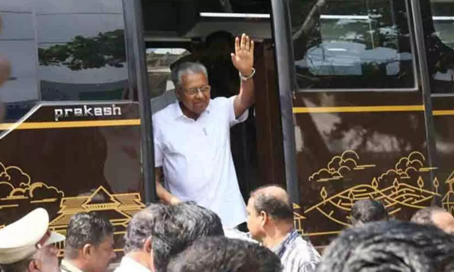 Nava Kerala sadas bus