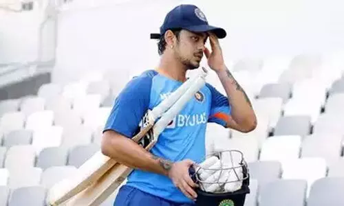 മാനസിക സമ്മർദം താങ്ങാനാവുന്നില്ല..; ടെസ്റ്റ് പരമ്പരയിൽ നിന്ന് ഇഷാൻ കിഷൻ പിന്മാറാനുള്ള കാരണമിതാണ്..!