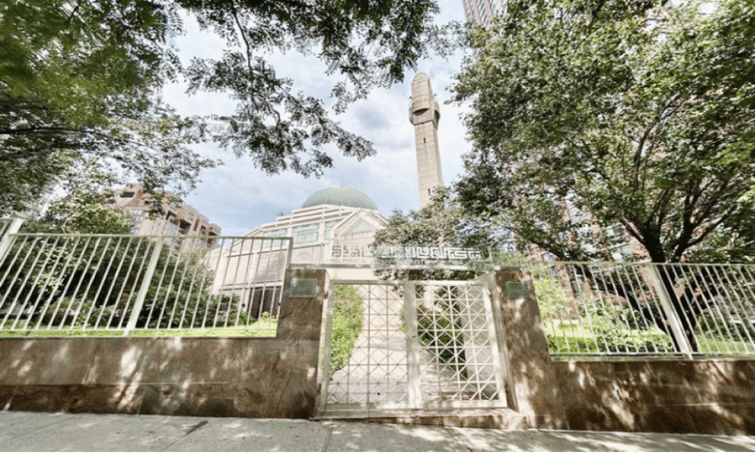 അന്തരിച്ച അമീറിന് വേണ്ടി ന്യൂയോർക്   ഇസ്‍ലാമിക് കൾചറൽ സെന്ററിൽ പ്രാർഥന