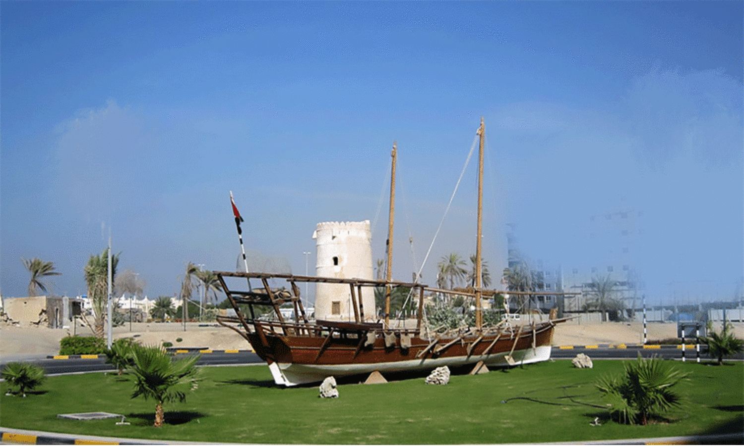 തി​ര​മാ​ല​ക​ൾ പാ​ടു​ന്ന  ഷാ​ർ​ജ മാ​രി​ടൈം മ്യൂ​സി​യം