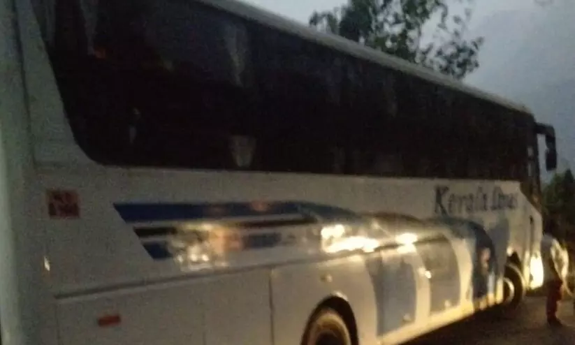 താമരശ്ശേരി ചുരത്തിൽ ബസ് കേടായി;  ഇന്നും ഗതാഗത തടസം