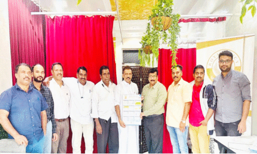 ജി.​കെ.​പി.​എ പു​തു​വ​ർ​ഷ ക​ല​ണ്ട​ർ പ്ര​കാ​ശ​നം ചെ​യ്തു