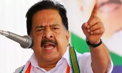 കോൺഗ്രസ് നേതാക്കൾക്കെതിരെ കേസെടുത്ത് സമരവീര്യത്തെ തകർക്കാനാവില്ലെന്ന് രമേശ് ചെന്നിത്തല