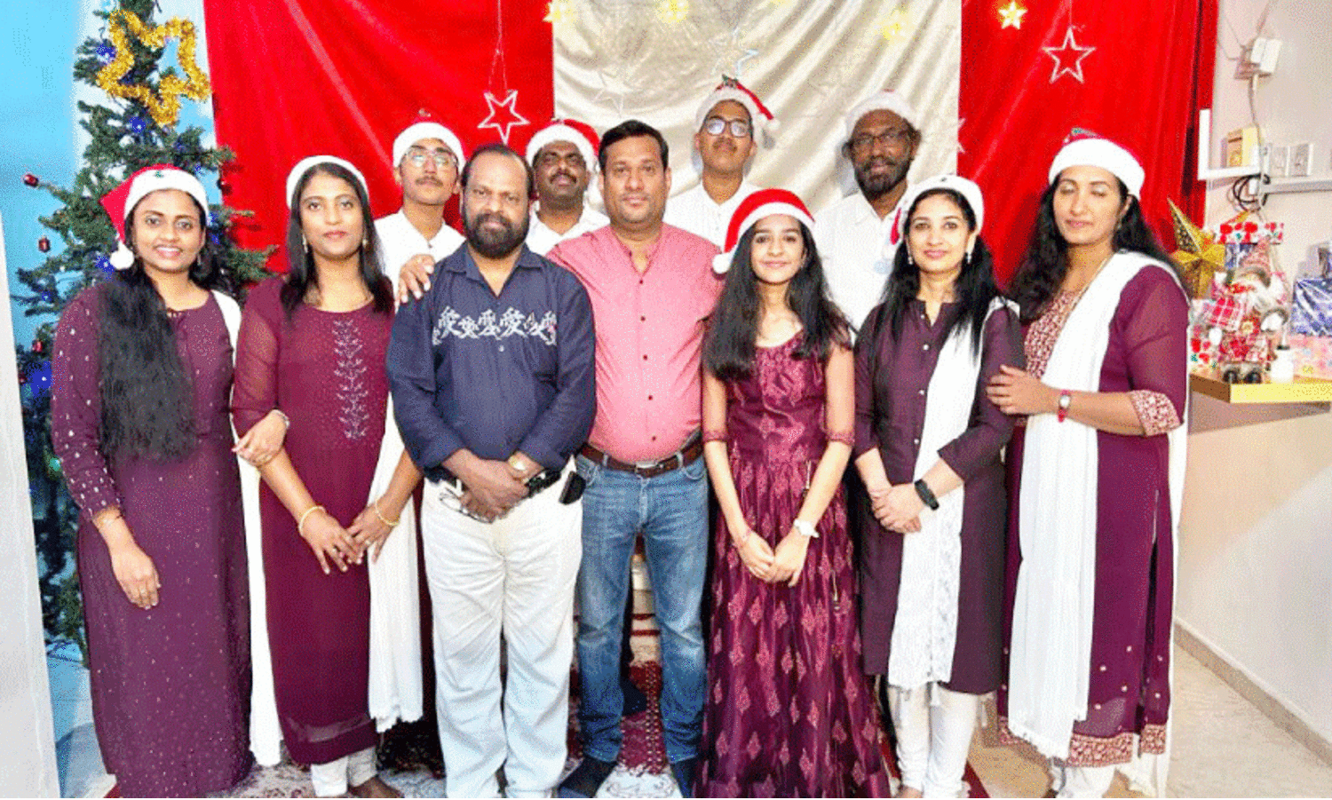 ‘ര​ക്ഷ​ക​ൻ പി​റ​ന്നു’ ക്രി​സ്മ​സ് മ്യൂ​സി​ക്ക​ൽ ആ​ൽ​ബം ഇ​ന്നു​ പു​റ​ത്തി​റ​ങ്ങും