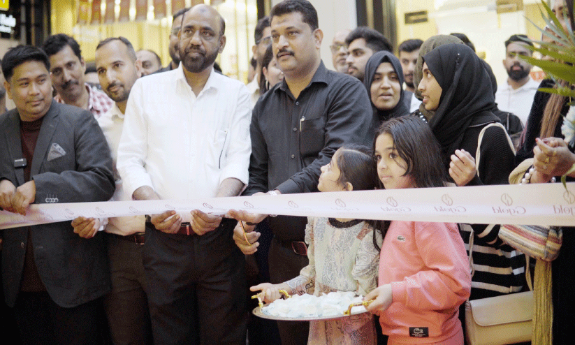 ‘ജി ഗോൾഡ്’ ദുബൈ ഗോൾഡ് സൂഖിൽ പ്രവർത്തനമാരംഭിച്ചു ‘ജി ഗോൾഡ്’ ദുബൈ ഗോൾഡ് സൂഖിൽ പ്രവർത്തനമാരംഭിച്ചു