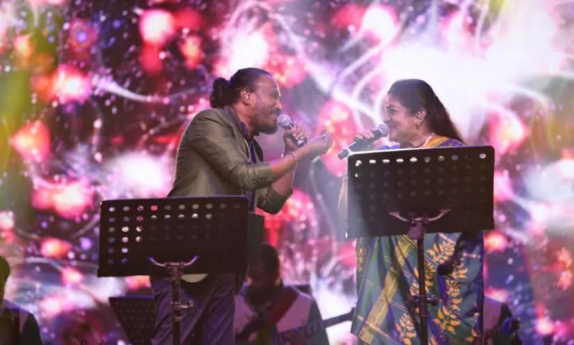 ബേക്കൽ അന്താരാഷ്ട്ര ബീച്ച് ഫെസ്റ്റിവലിന്റെ ഭാഗമായി കെ.എസ്. ചിത്രയുടെ നേതൃത്വത്തിൽ നടന്ന ‘ചിത്ര മ്യൂസിക്കാനോ’ സംഗീതപരിപാടി