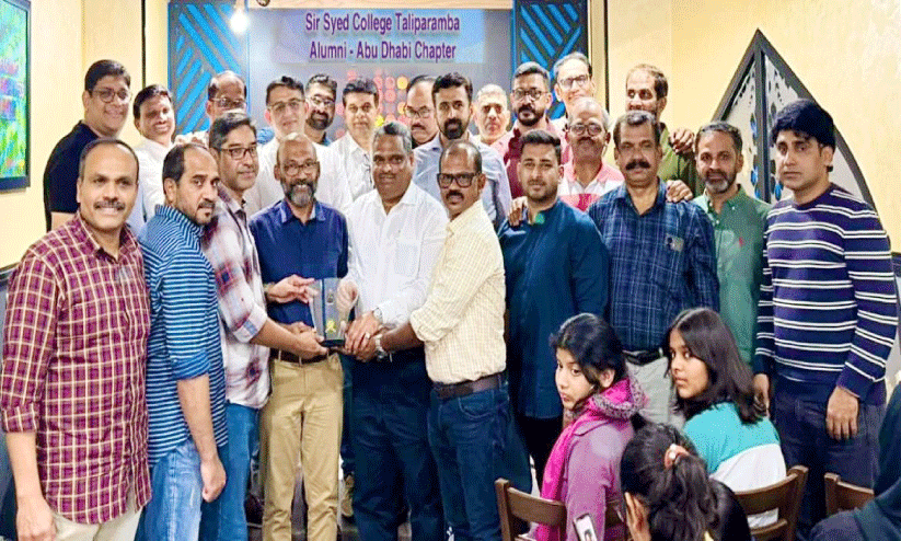 സ്വീ​ക​ര​ണം ന​ൽ​കി