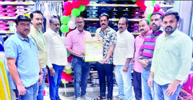 ദ​മ്മാം ഒ.​ഐ.​സി.​സി ക​ല​ണ്ട​ർ പ്ര​കാ​ശ​നം