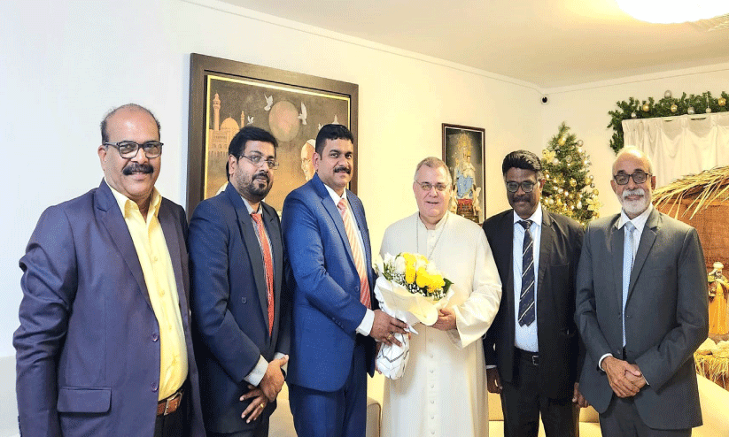 കെ.​സി.​എ ഭാ​ര​വാ​ഹി​ക​ൾ ബി​ഷ​പ്പി​നെ സ​ന്ദ​ർ​ശി​ച്ചു