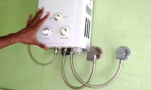 ഗീ​സ​റി​ൽ​നി​ന്നു​ള്ള വാ​ത​കം ശ്വ​സി​ച്ച് ഗ​ർ​ഭി​ണി മ​രി​ച്ചു