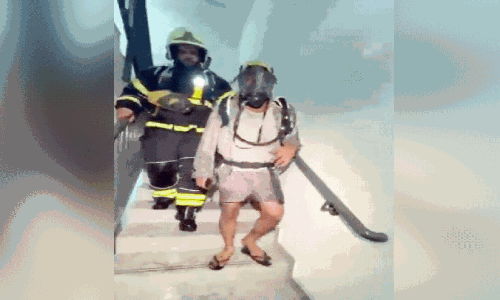 ഇ​ന്‍റ​ർ​നാ​ഷ​ന​ൽ സി​റ്റി തീ​പി​ടി​ത്തം; അ​തി​വേ​ഗ ര​ക്ഷാ​പ്ര​വ​ർ​ത്ത​നം തു​ണ​യാ​യ​ത്​ നി​ര​വ​ധി​പേ​ർ​ക്ക്​