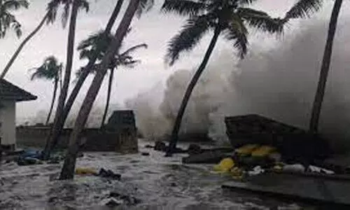 സങ്കടത്തിര ഒഴിയാതെ മണിവേലിക്കടവ് സൂനാമി കോളനിവാസികൾ