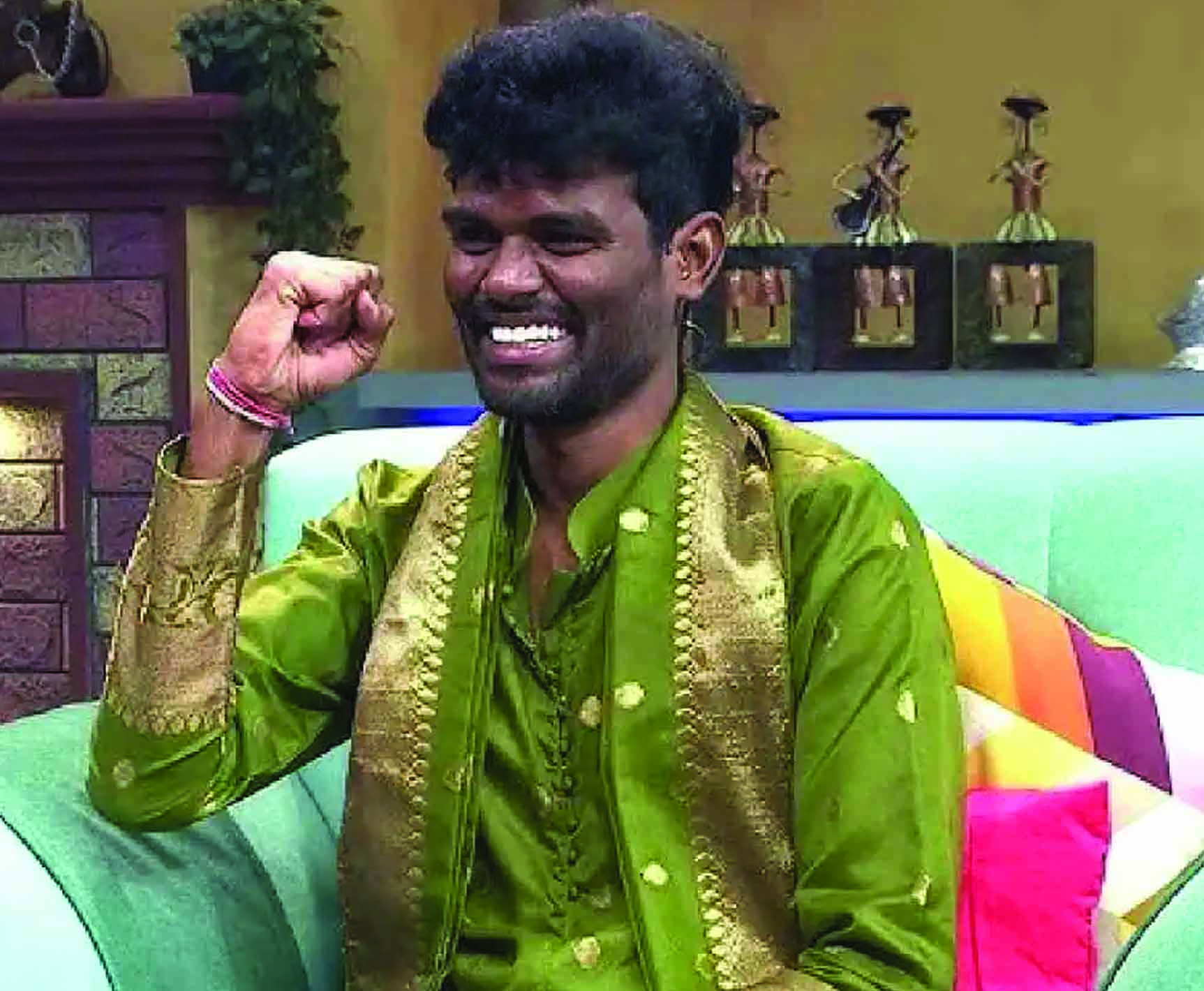 വിജയിയെ പ്രഖ്യാപിച്ചതിന് പിന്നാലെ അക്രമസംഭവങ്ങൾ: ബിഗ് ബോസ് സംഘാടകർക്ക് ഹൈദരാബാദ് പോലീസ് നോട്ടീസ് അയച്ചു വിജയിയെ പ്രഖ്യാപിച്ചതിന് പിന്നാലെ അക്രമസംഭവങ്ങൾ: ബിഗ് ബോസ് സംഘാടകർക്ക് ഹൈദരാബാദ് പോലീസ് നോട്ടീസ് അയച്ചു