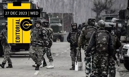 ക​ശ്മീ​രി​ലെ ചോ​ര