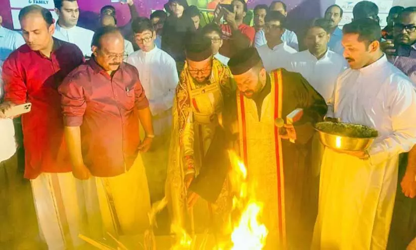 ക്രിസ്മസ് ആഘോഷം ഗംഭീരമാക്കി പ്രവാസി ക്രൈസ്തവ സമൂഹം ക്രിസ്മസ് ആഘോഷം ഗംഭീരമാക്കി പ്രവാസി ക്രൈസ്തവ സമൂഹം